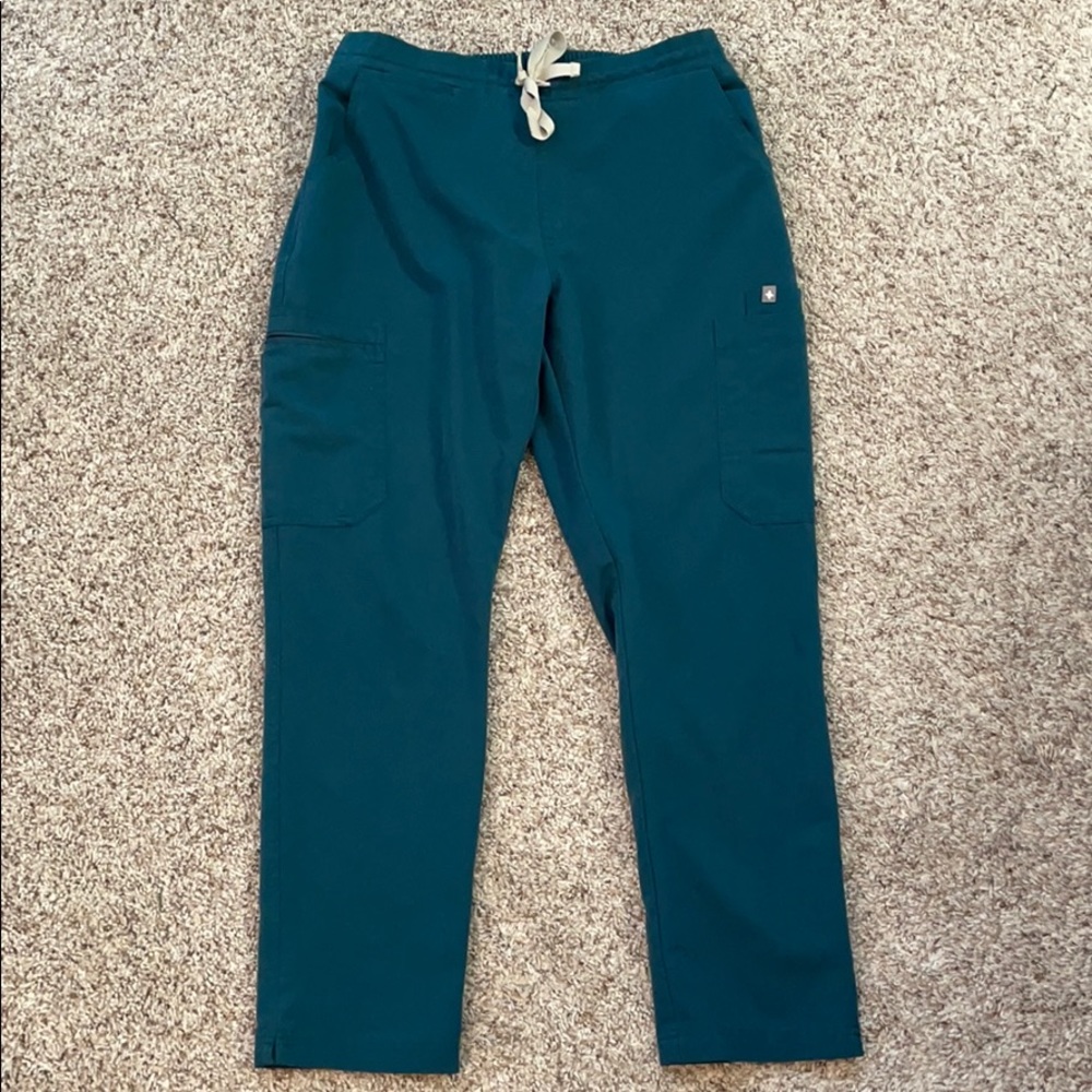 FIGS Yola Skinny Scrub Pants in Caribbean Blue